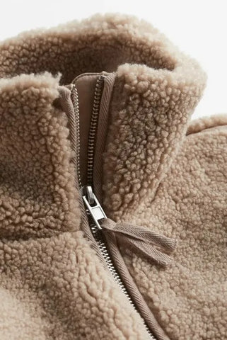 Alessia™ | Cappotto Teddy Morbido con Collo Alto